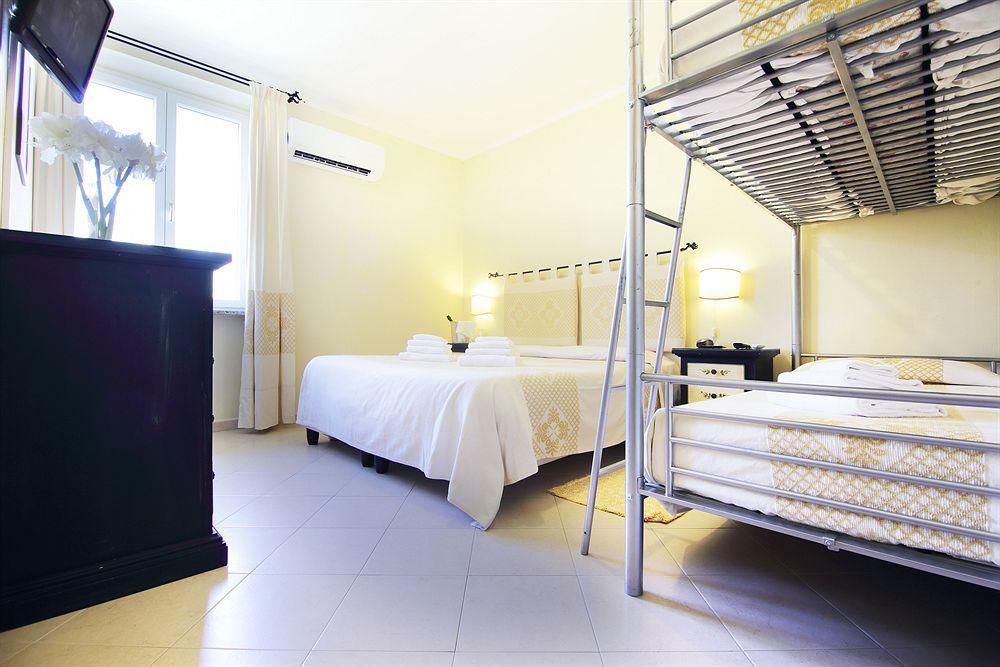 Hotel Domominore เฟอร์ติเลีย ภายนอก รูปภาพ