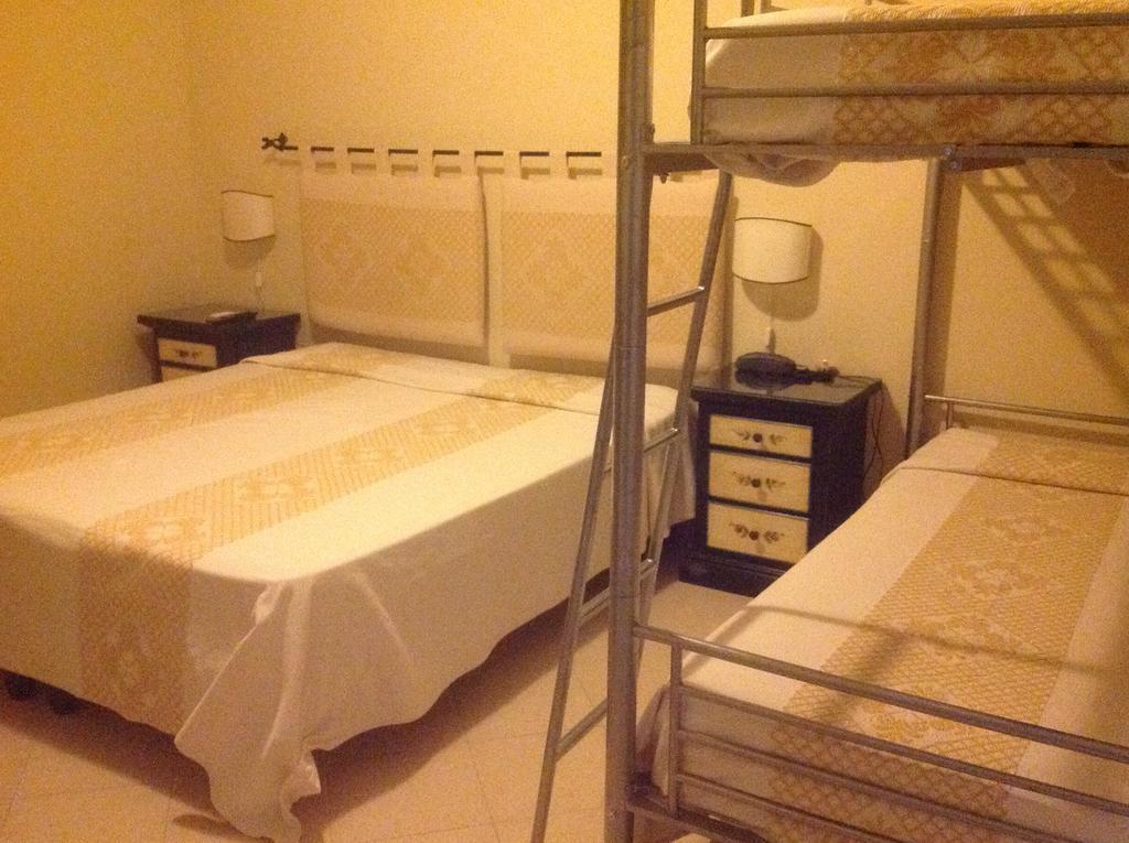 Hotel Domominore เฟอร์ติเลีย ภายนอก รูปภาพ