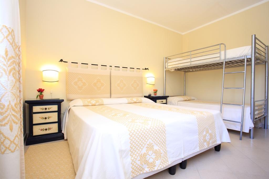 Hotel Domominore เฟอร์ติเลีย ภายนอก รูปภาพ